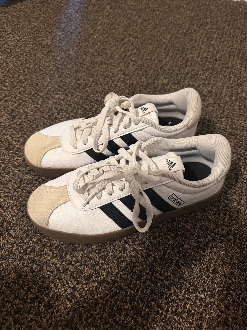adidas White Sneakers with Black Stripes and Gum Sole
